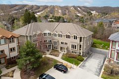 20 - 224 Blueski George Crescent, Blue Mountains, ON, exterior