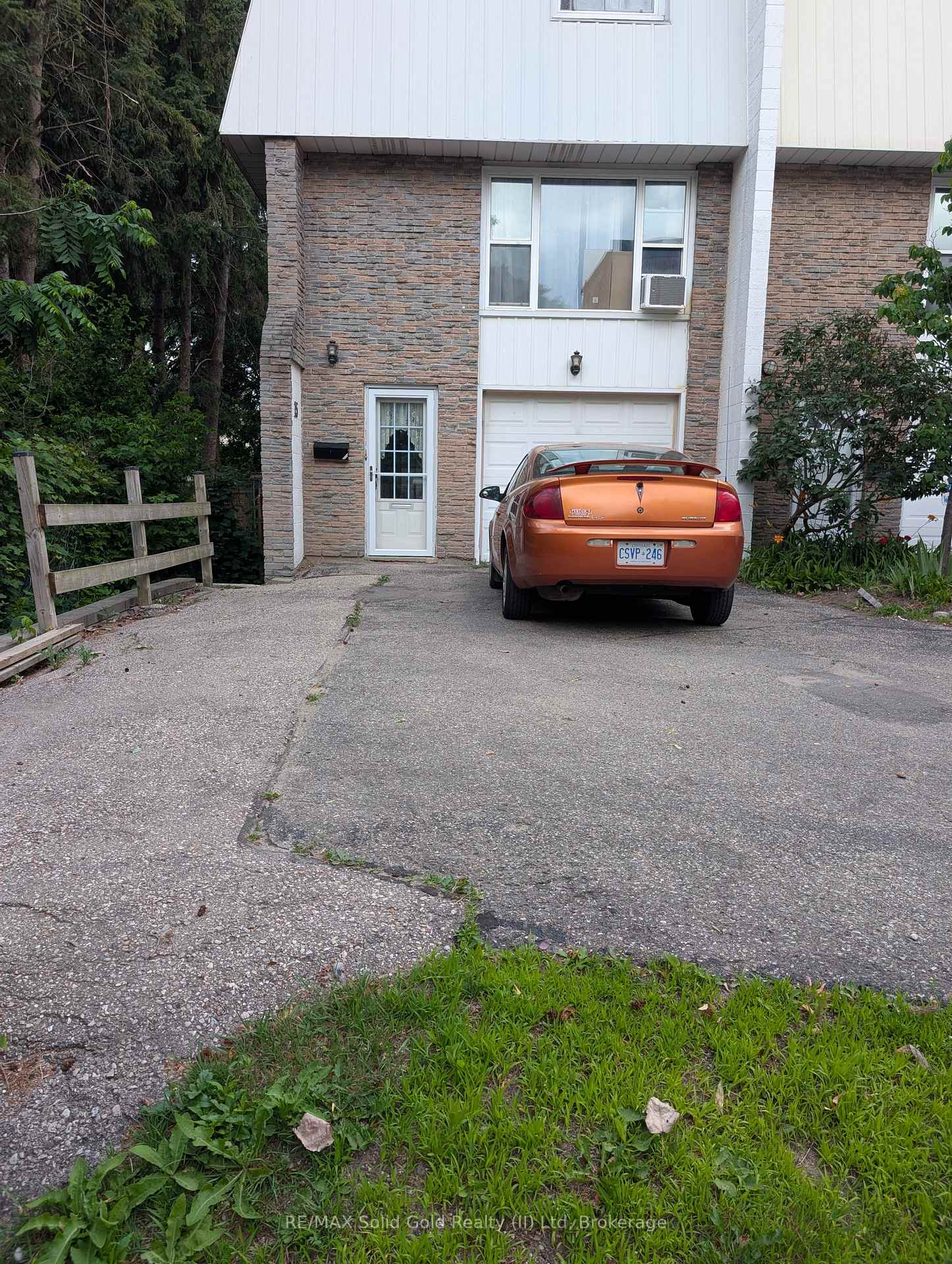15 - 70 Morgan Avenue, Kitchener, ON, exterior