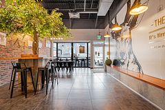 11 - 325 Central Parkway W, Mississauga, ON, exterior