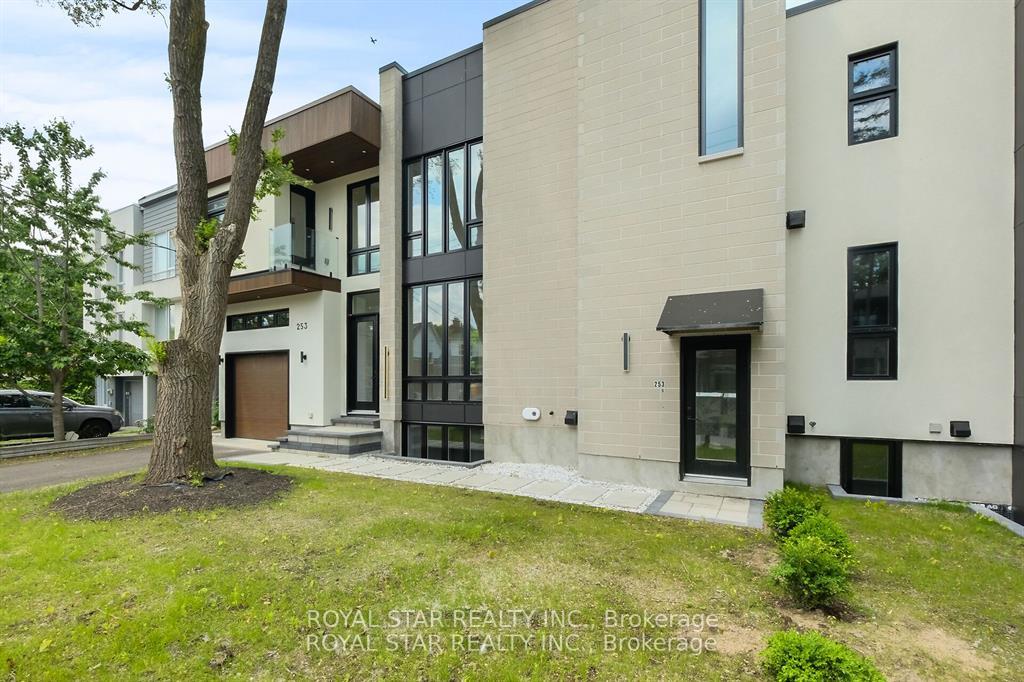 Unit B - 253 Duncairn Avenue, Westboro - Hampton Park, ON, exterior