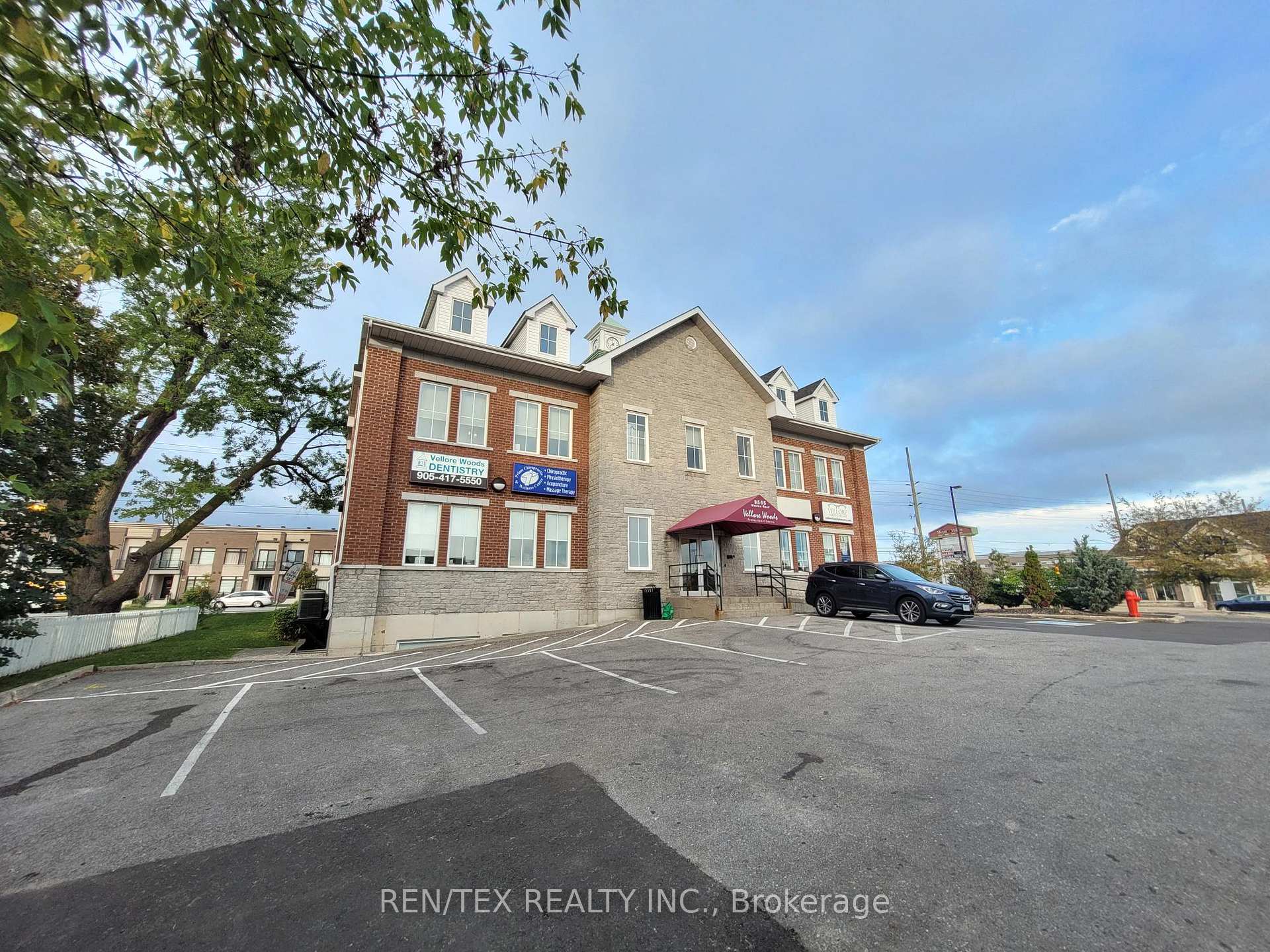 L02 - 9565 Weston Road, Vaughan, ON, exterior