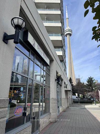 8 - 228 Queens Quay W, Toronto C01, ON, exterior