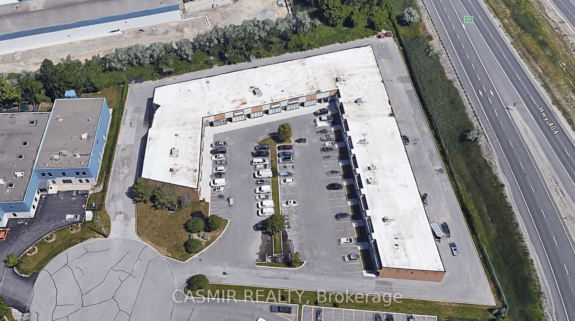 7 - 1260 Journey's End Circle, Newmarket, ON, exterior
