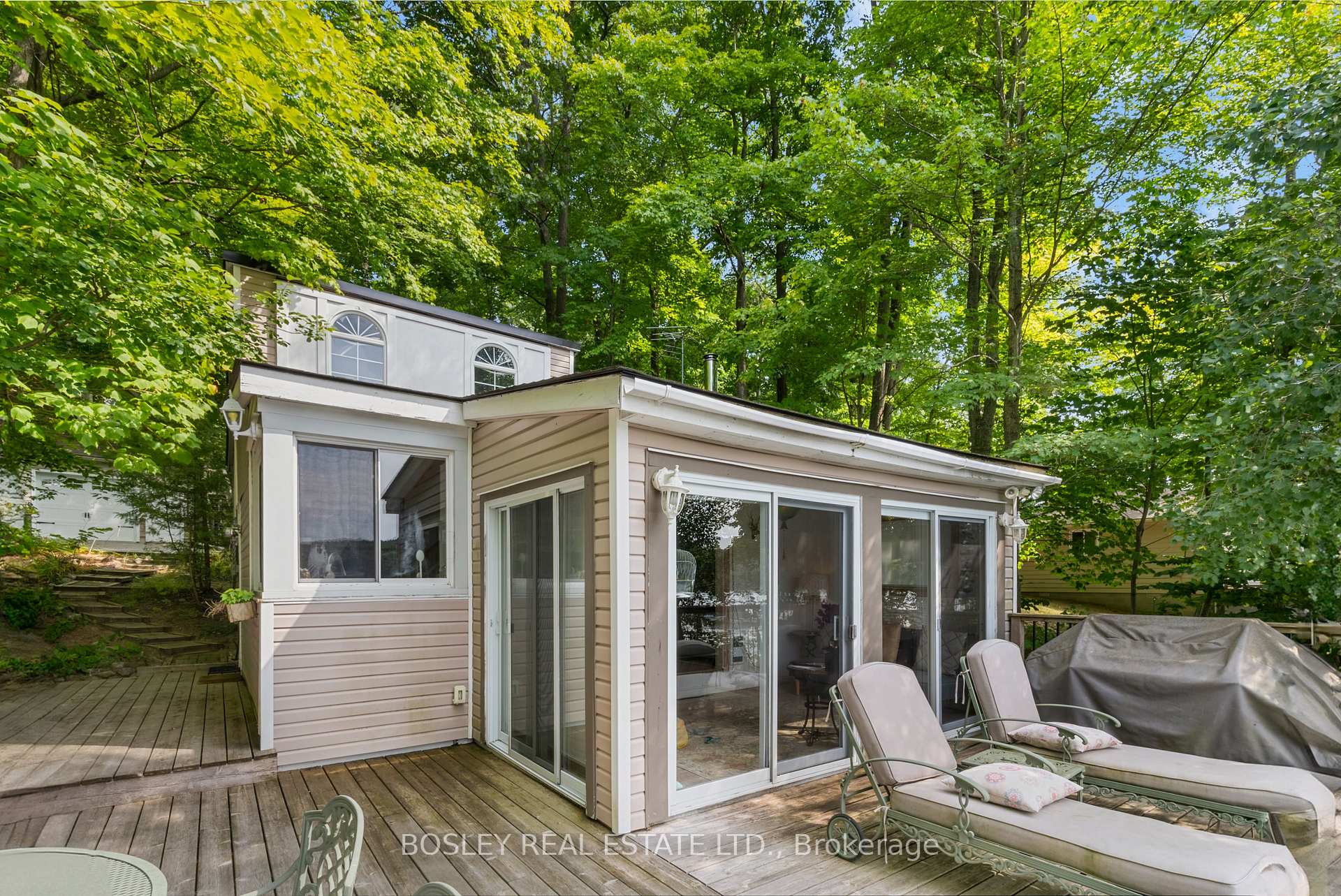 Cottage - 150 Farlain Lake Road E, Tiny, ON, exterior