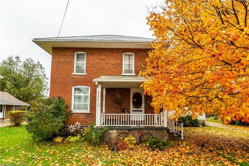 907 Highway 7 N/A, Kawartha Lakes, ON, exterior