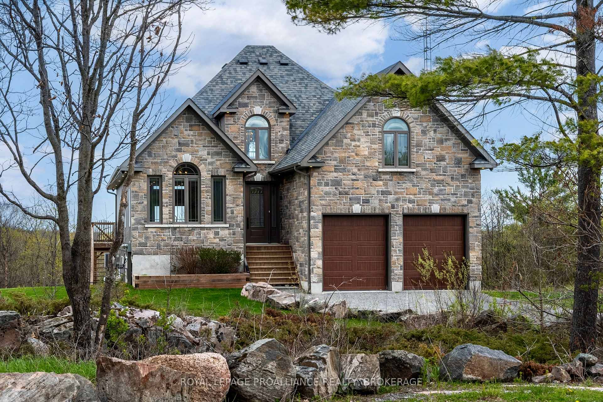 5110 Ramparts Road, Frontenac, ON, exterior
