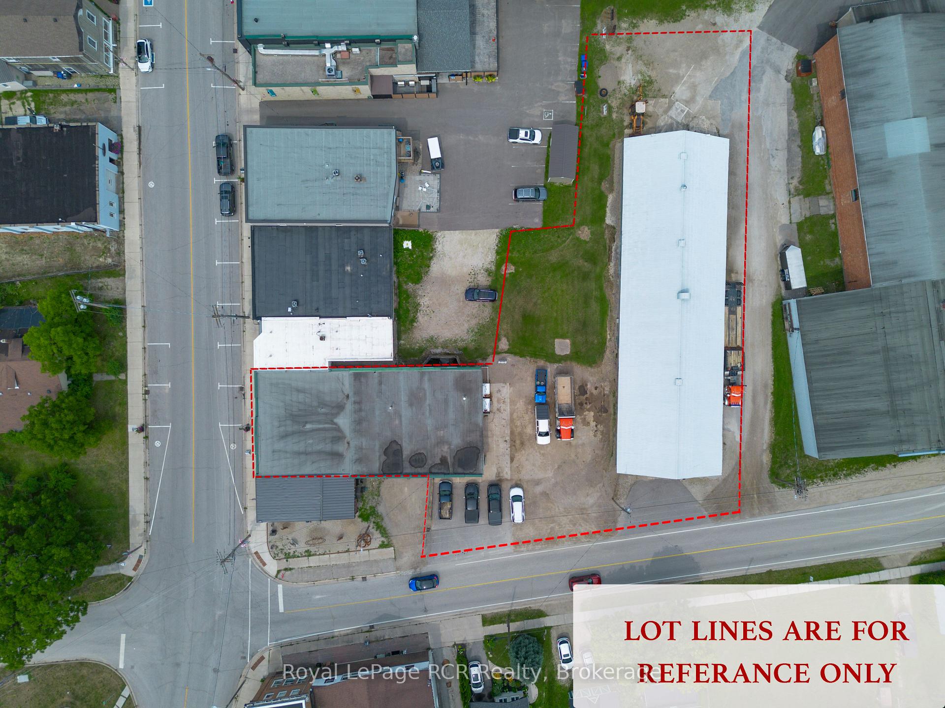 165 Clark Street, Blue Mountains, ON, exterior