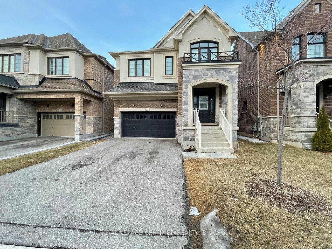 Bsmt - 1227 Mcphedran Point, Milton, ON, exterior