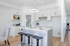 2512 Constance Avenue, London South, ON, exterior