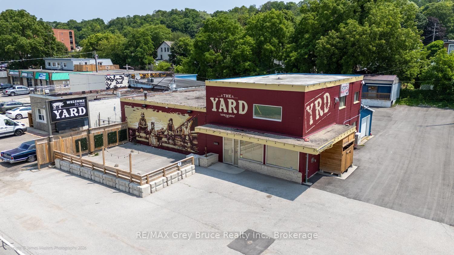 1603 2nd Avenue E, Owen Sound, ON, exterior