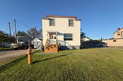77 Yawkey Avenue, Marathon, ON, exterior