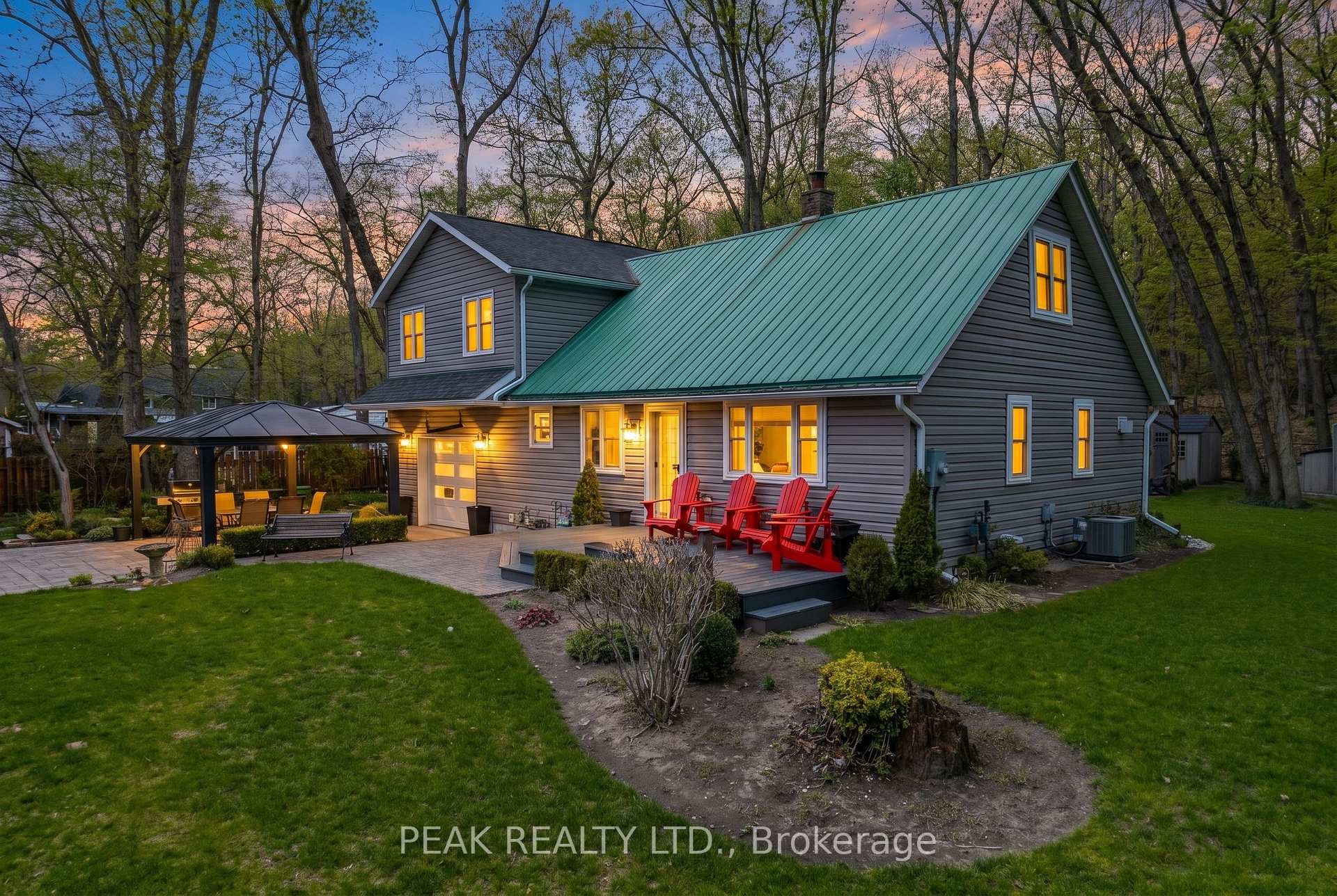 9948 Northville Crescent, Lambton Shores, ON, exterior