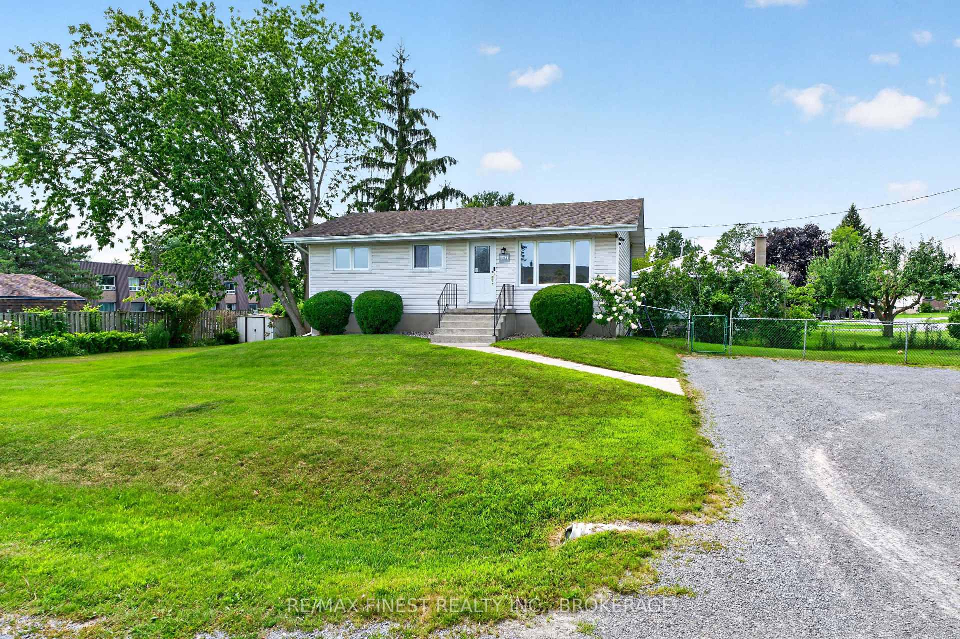183 Westbury Avenue, Loyalist, ON, exterior