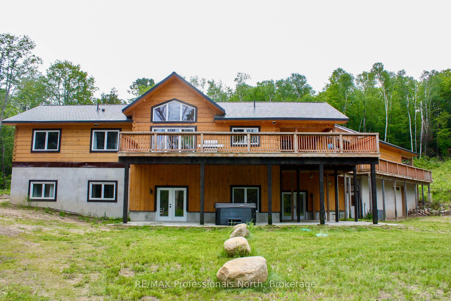511 Brethour Road, Hastings Highlands, ON, exterior