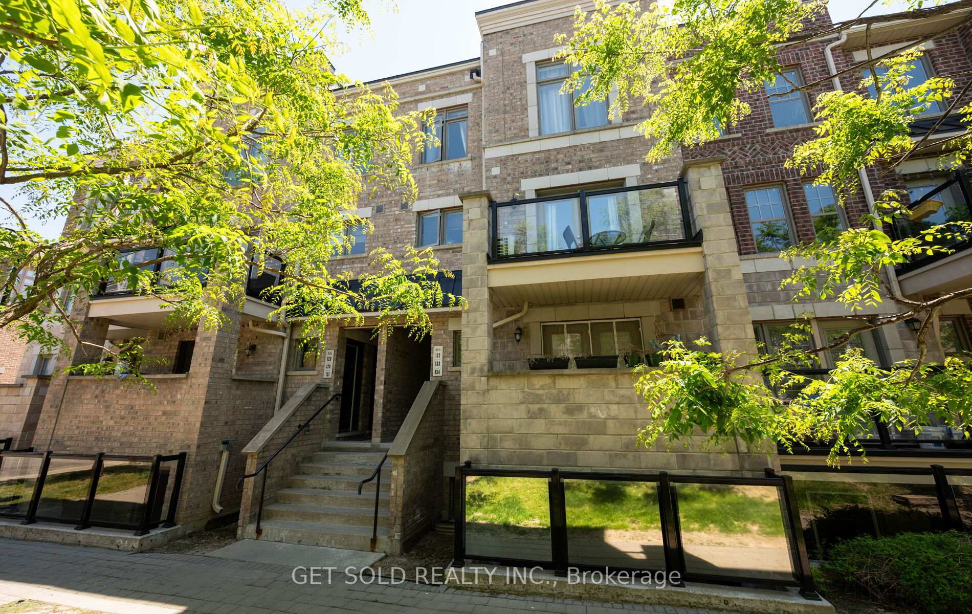 132 - 80 Parrotta Drive, Toronto W05, ON, exterior