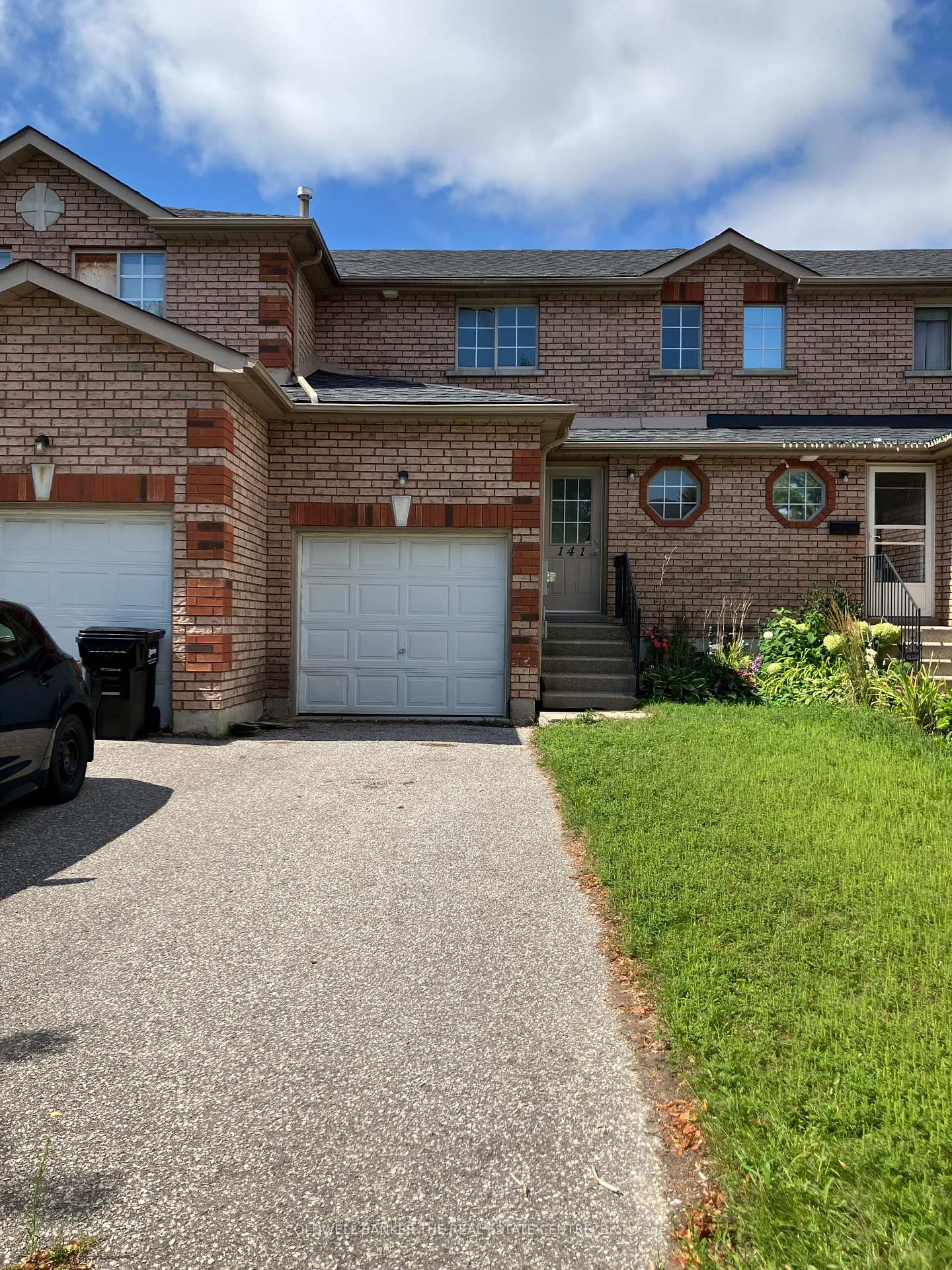 141 Black Cherry Crescent, Barrie, ON, exterior