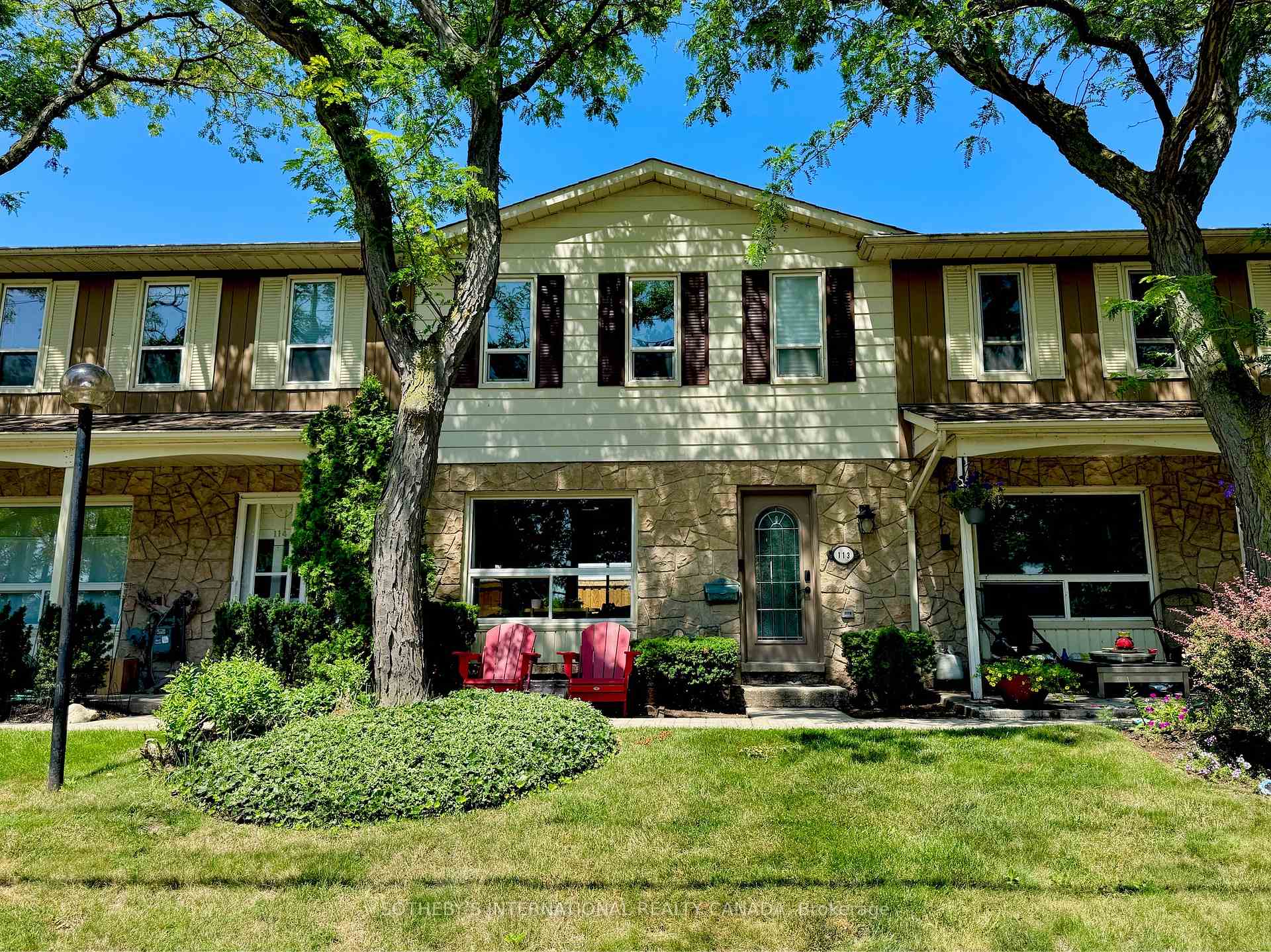 113 - 5475 Lakeshore Road, Burlington, ON, exterior
