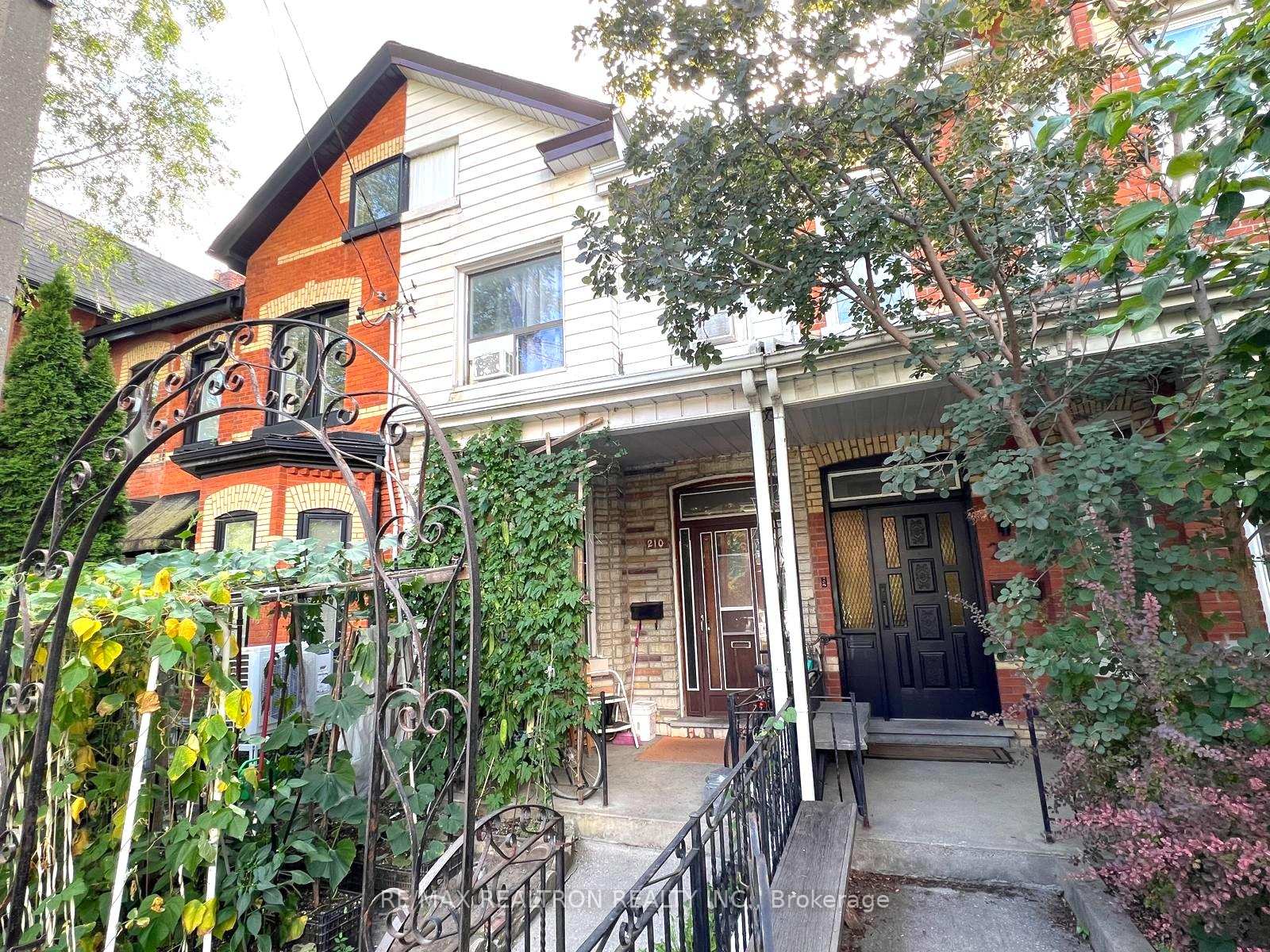 BSMT - 210 Shaw Street, Toronto C01, ON, exterior