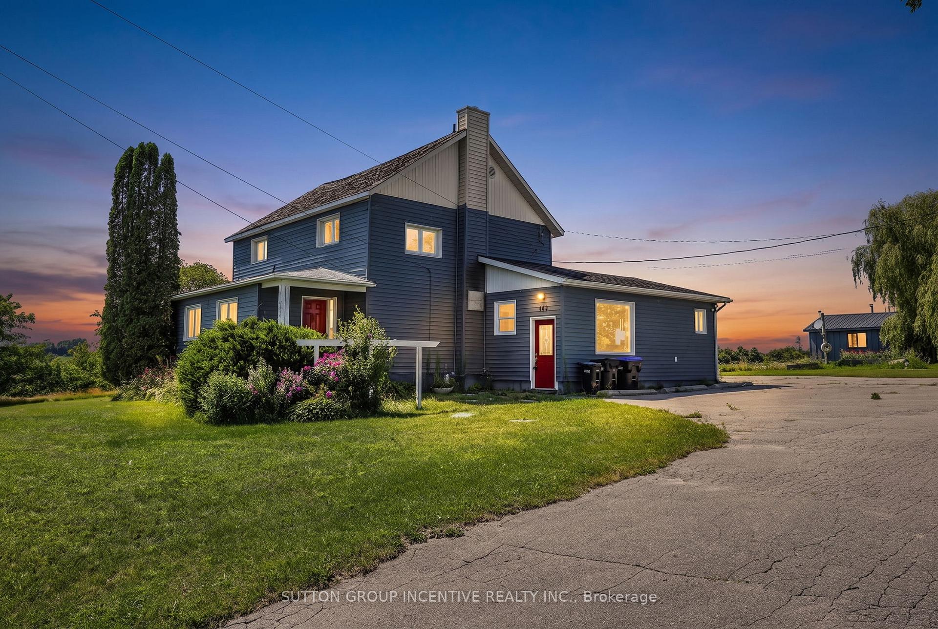 160 Lafontaine Road W, Tiny, ON, exterior