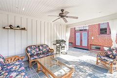 Lower - 143 Avenue Road, Newmarket, ON, exterior