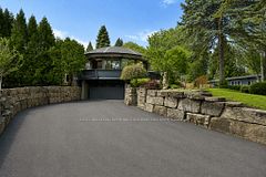 1352 Nocturne Court, Mississauga, ON, exterior