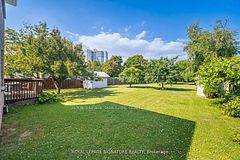 4097 Hickory Drive, Mississauga, ON, exterior