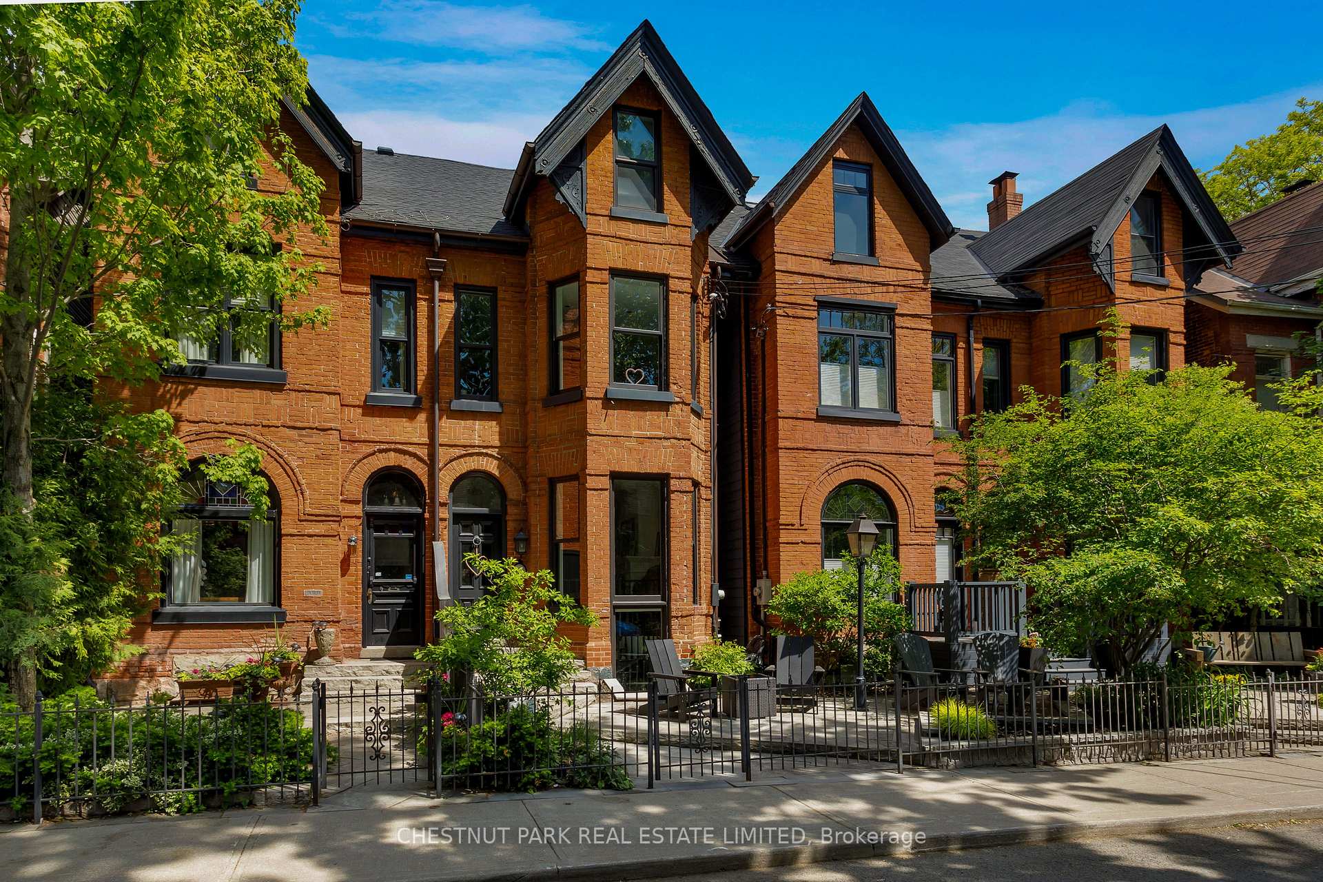 466 Wellesley Street E, Toronto C08, ON, exterior