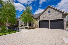 14 Angels Drive, Niagara-on-the-Lake, ON, exterior