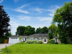 211 James Street, King, ON, exterior