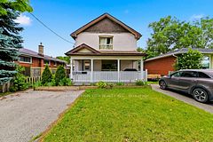 13 Usher Street, Brantford, ON, exterior