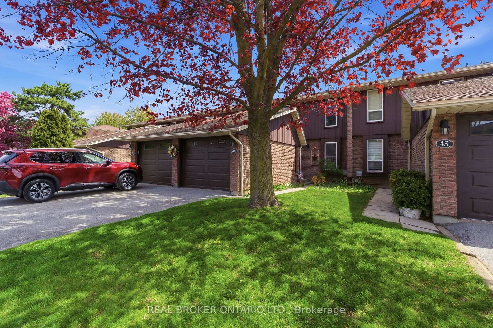 46 - 122 Lakeshore Road, St. Catharines, ON, exterior