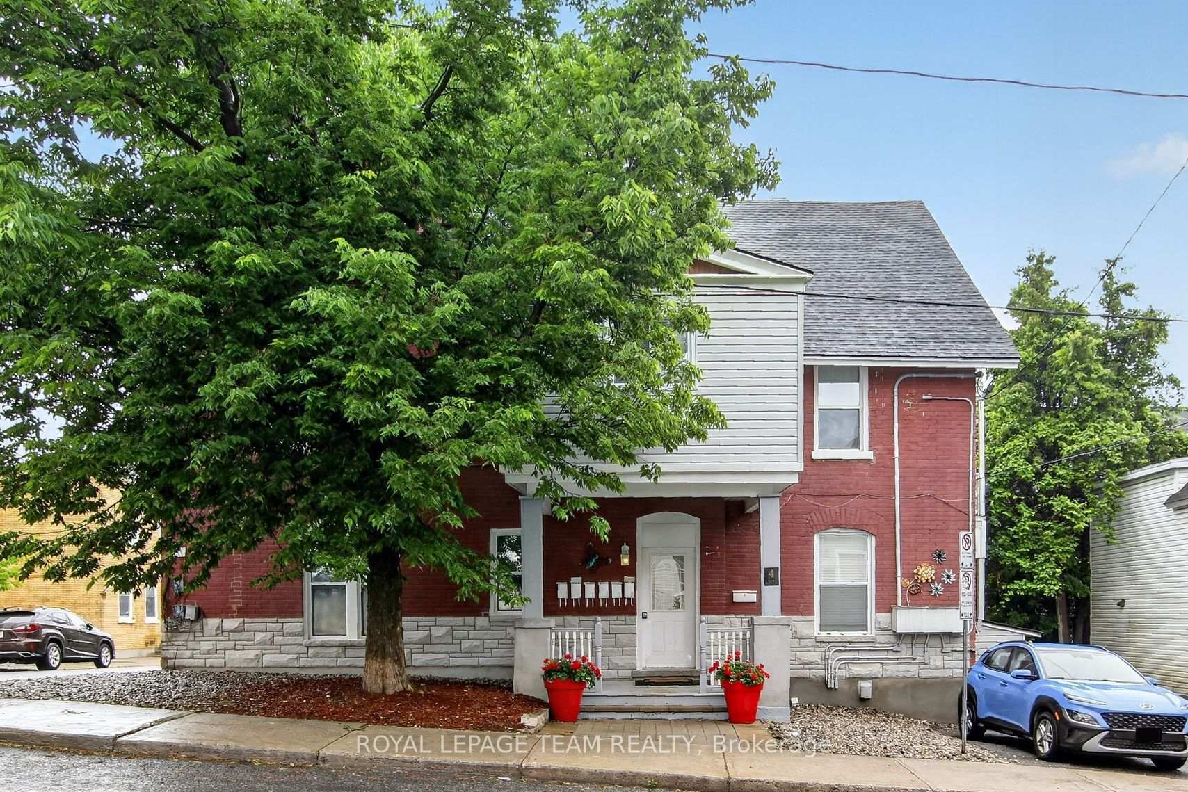 5 - 4 Eccles Street, West Centre Town, ON, exterior