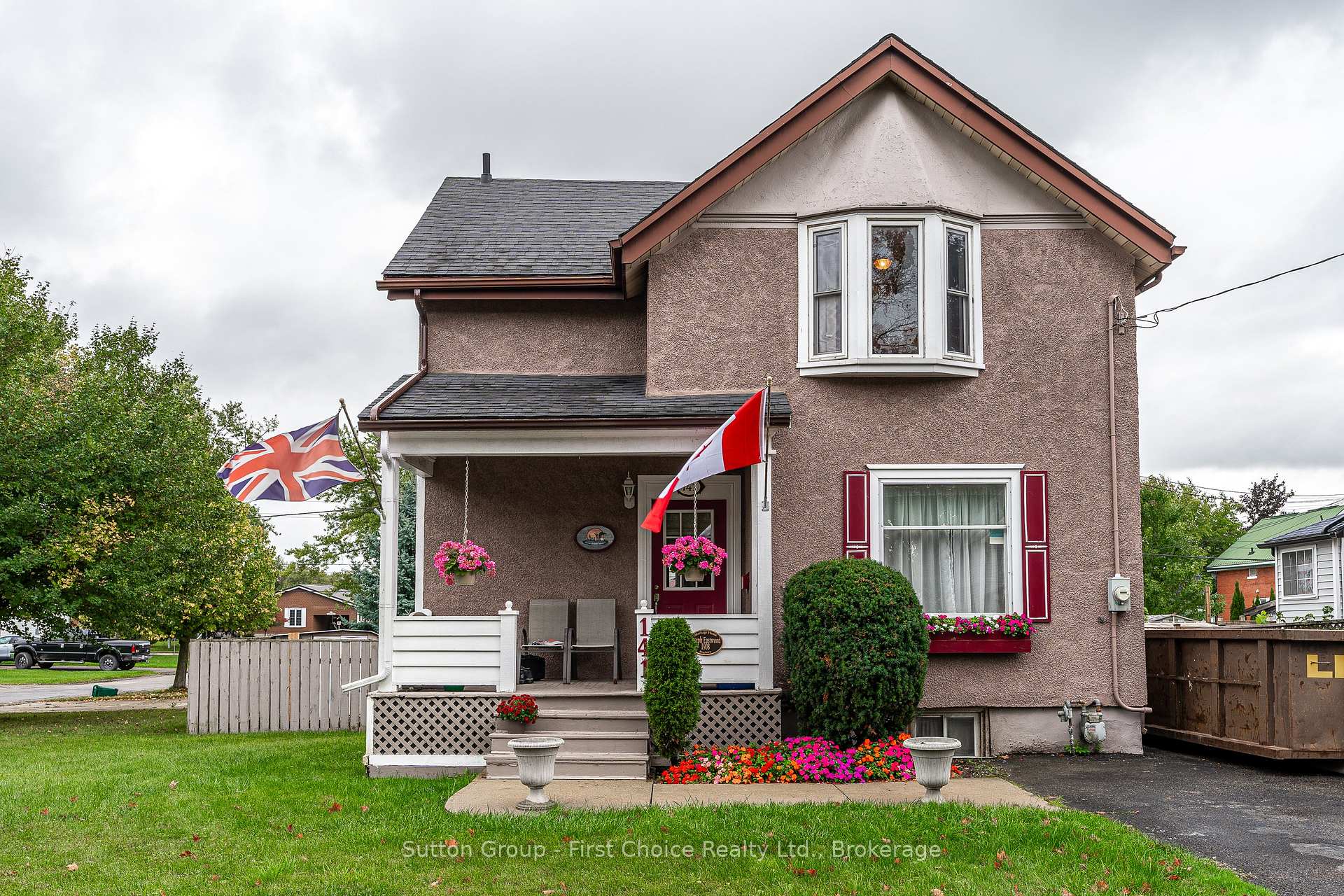 141 Perth Street, Stratford, ON, exterior