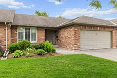 7 - 1755 Louise Boulevard, London North, ON, exterior