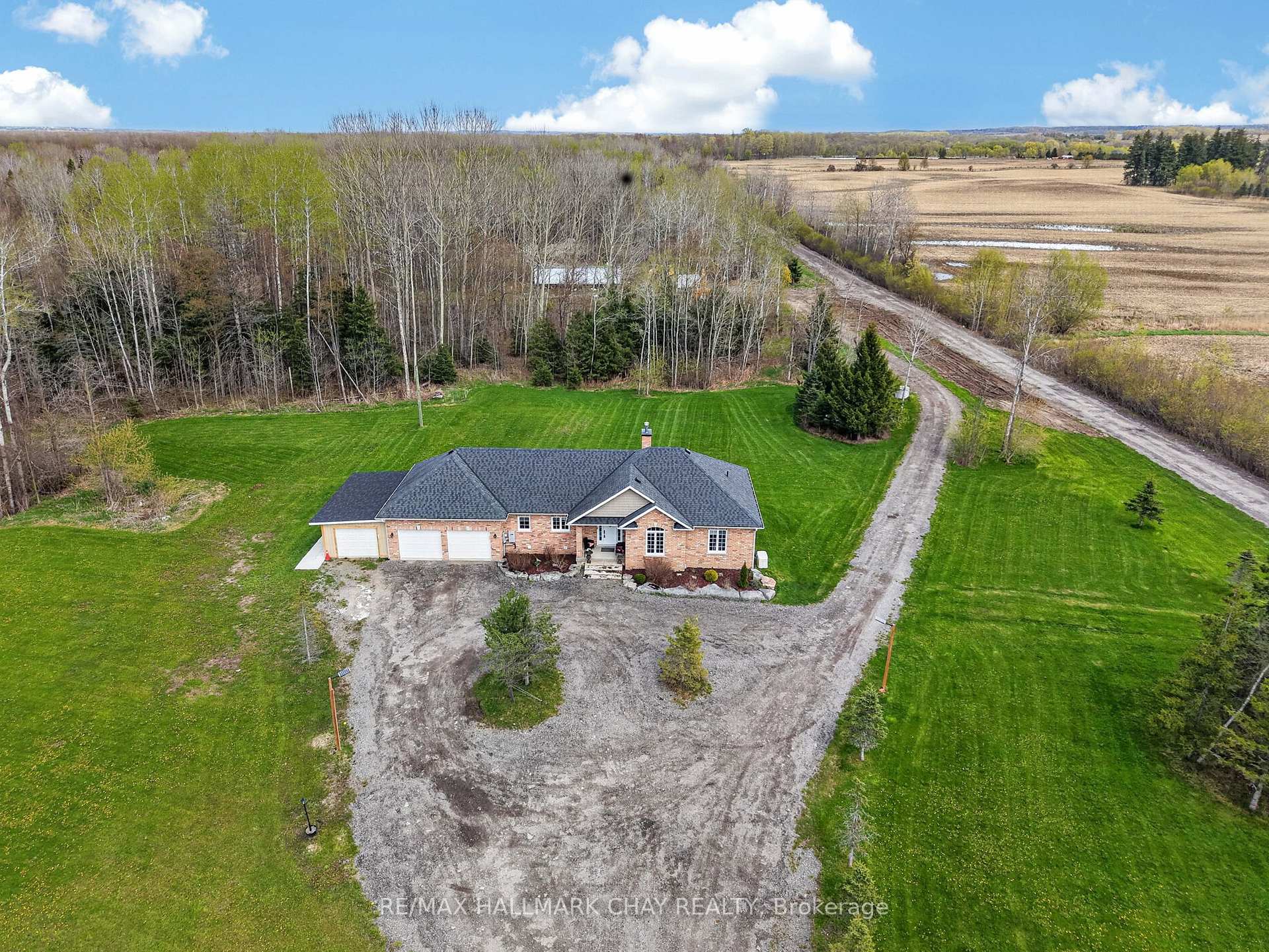 3409 Concession 7 Road, Adjala-Tosorontio, ON, exterior