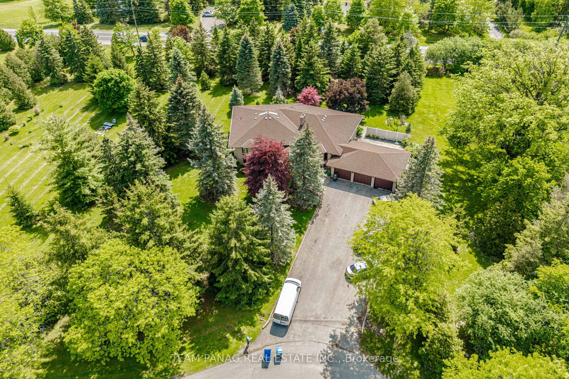 6 Forestbrook Court, Brampton, ON, exterior