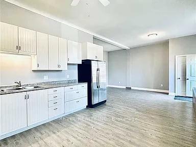 Unit A - 528 Lincoln Street, Welland, ON, exterior
