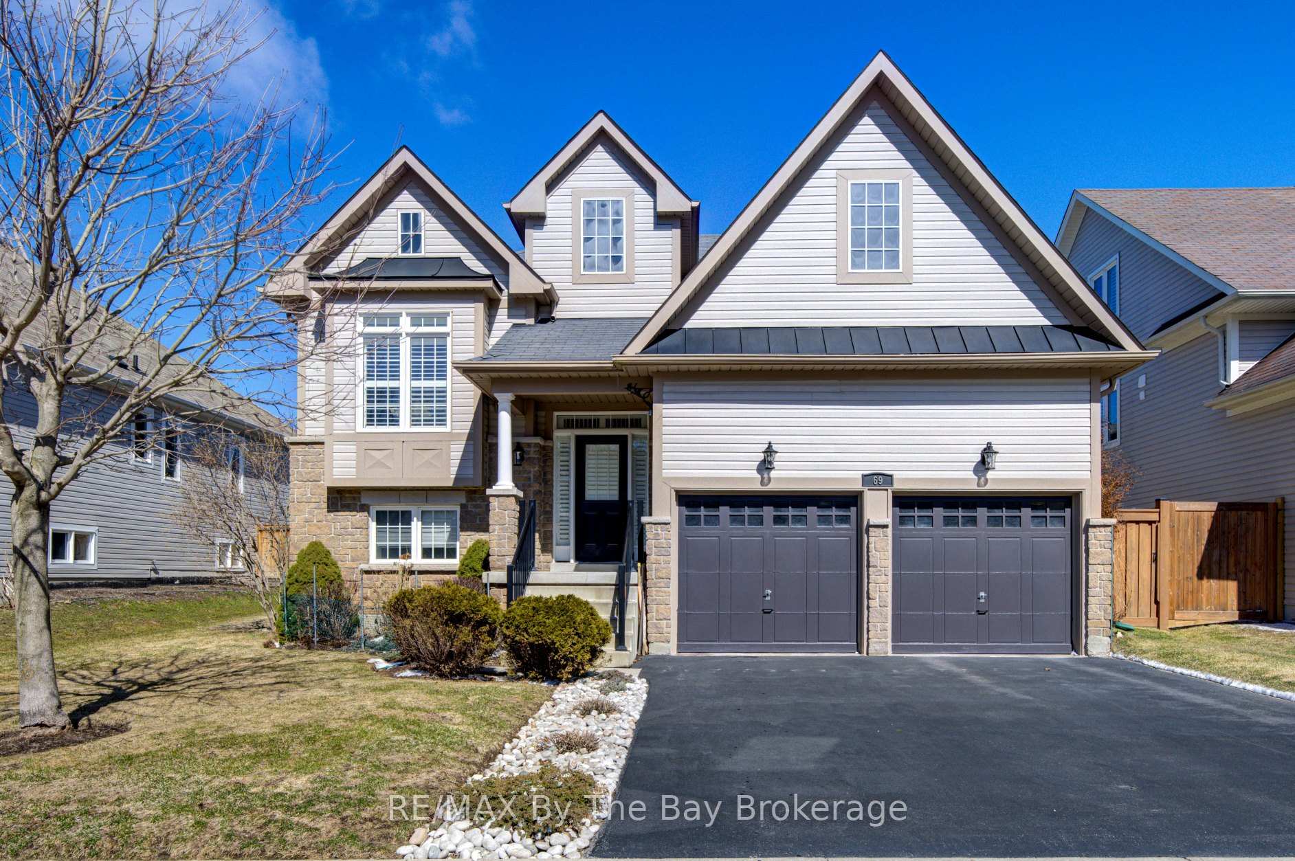 69 White Sands Way, Wasaga Beach, ON, exterior