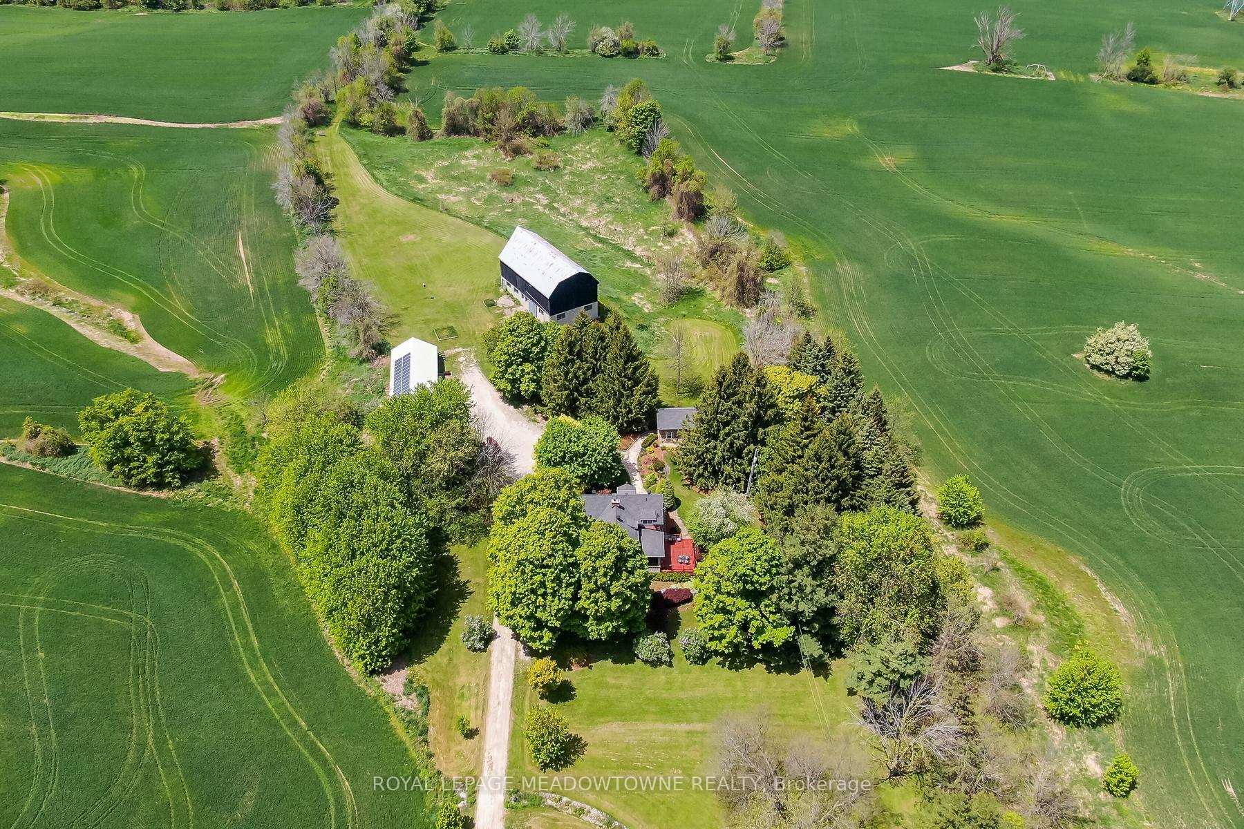 10319 15 Side Road, Halton Hills, ON, exterior