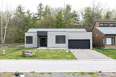 43 Muskoka Bay Boulevard, Gravenhurst, ON, exterior