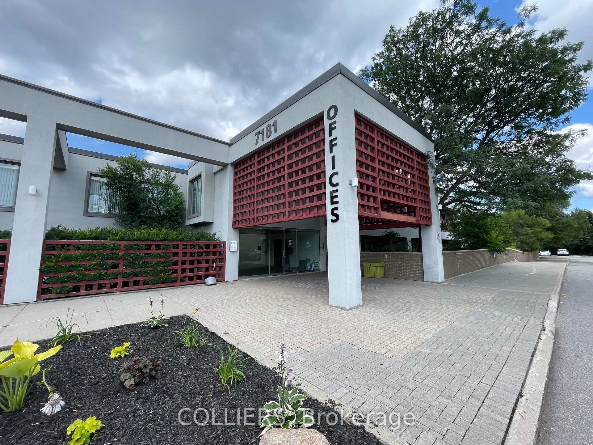 116-117 - 7181 Woodbine Avenue, Markham, ON, exterior