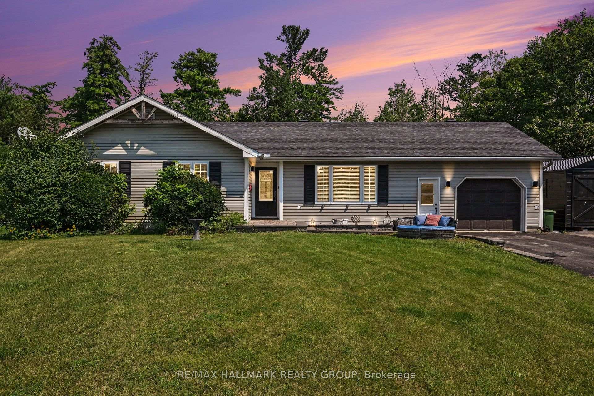 108 Snye Court, Carp - Dunrobin - Huntley - Fitzroy and Area, ON, exterior