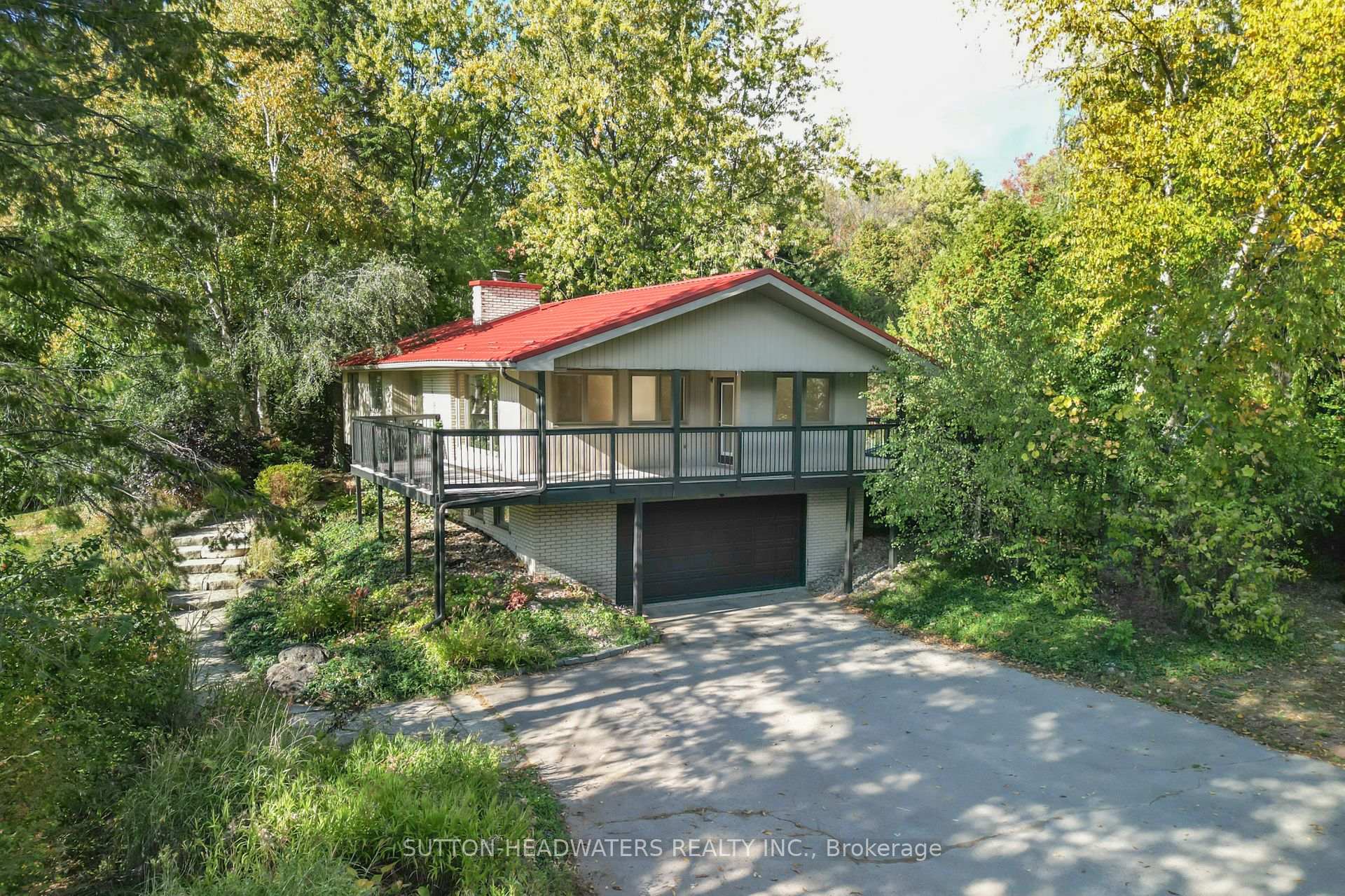 5 Cedar Drive, Caledon, ON, exterior