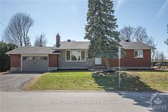 2 Indian Road, Meadowlands - Crestview and Area, ON, exterior
