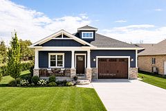2 Thimbleweed Drive, Bluewater, ON, exterior