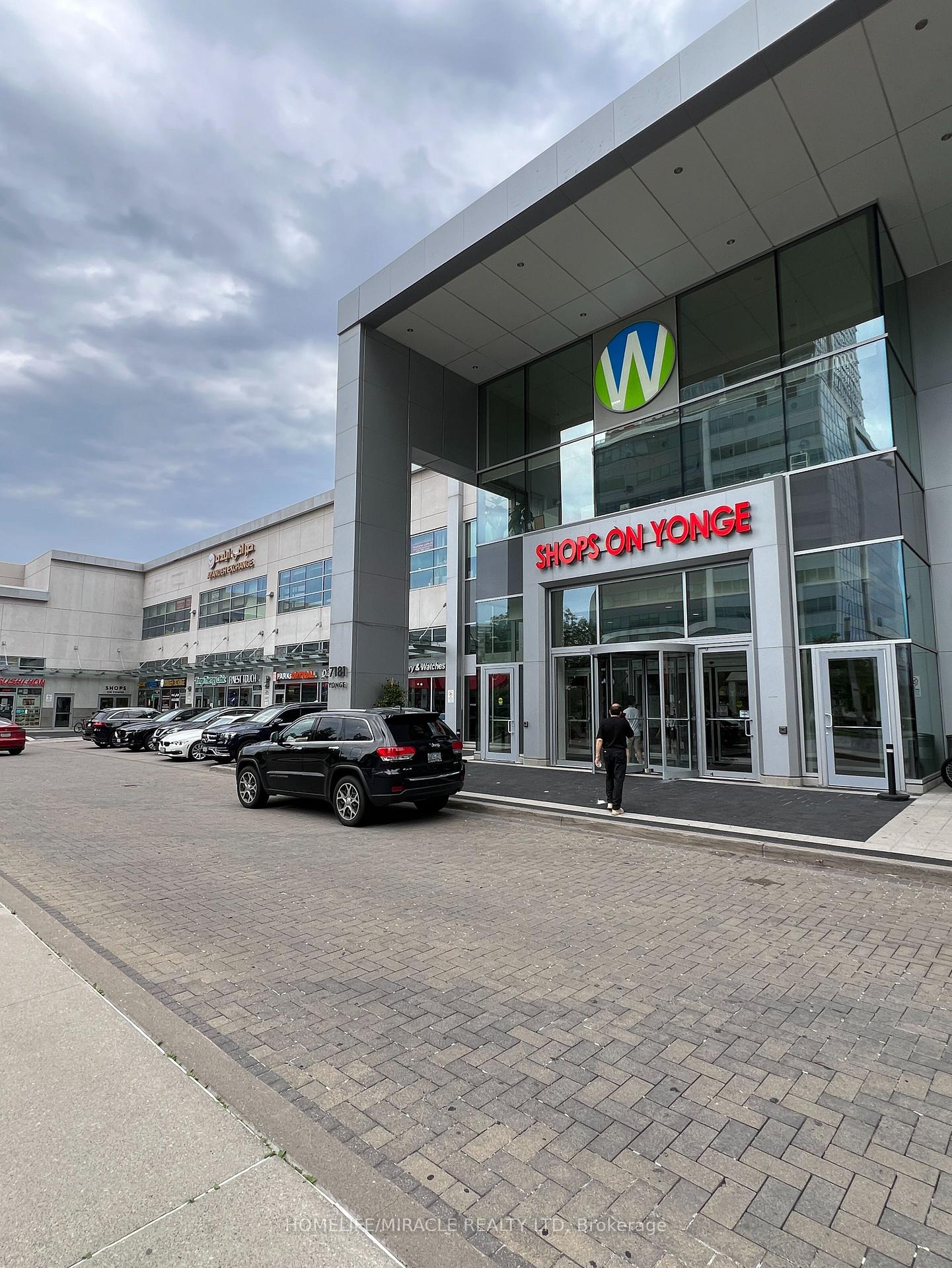 297 - 7181 Yonge Street, Markham, ON, exterior