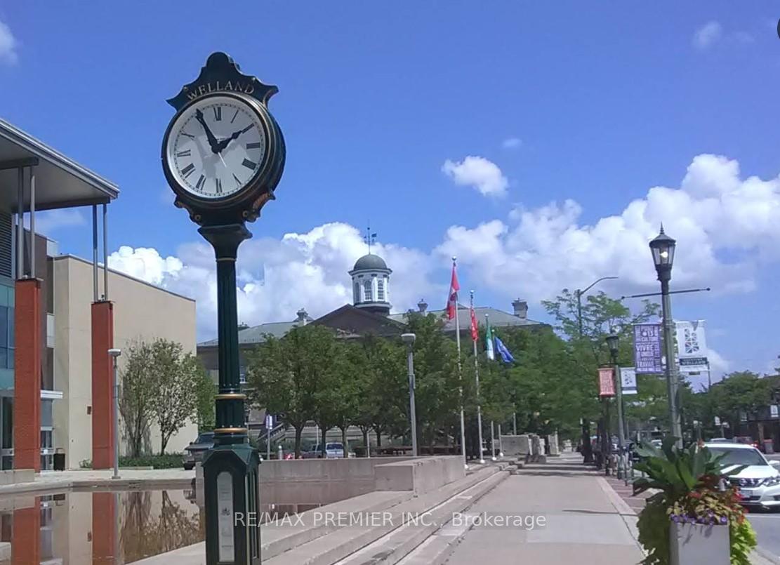 102-05 - 3 Cross Street, Welland, ON, exterior