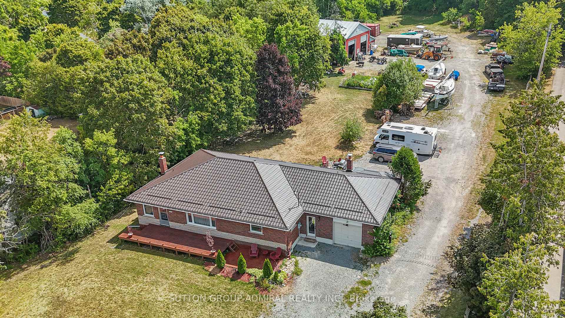 499 York Street, Brock, ON, exterior