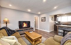 Main Fl - 304 Demaine Crescent, Richmond Hill, ON, exterior