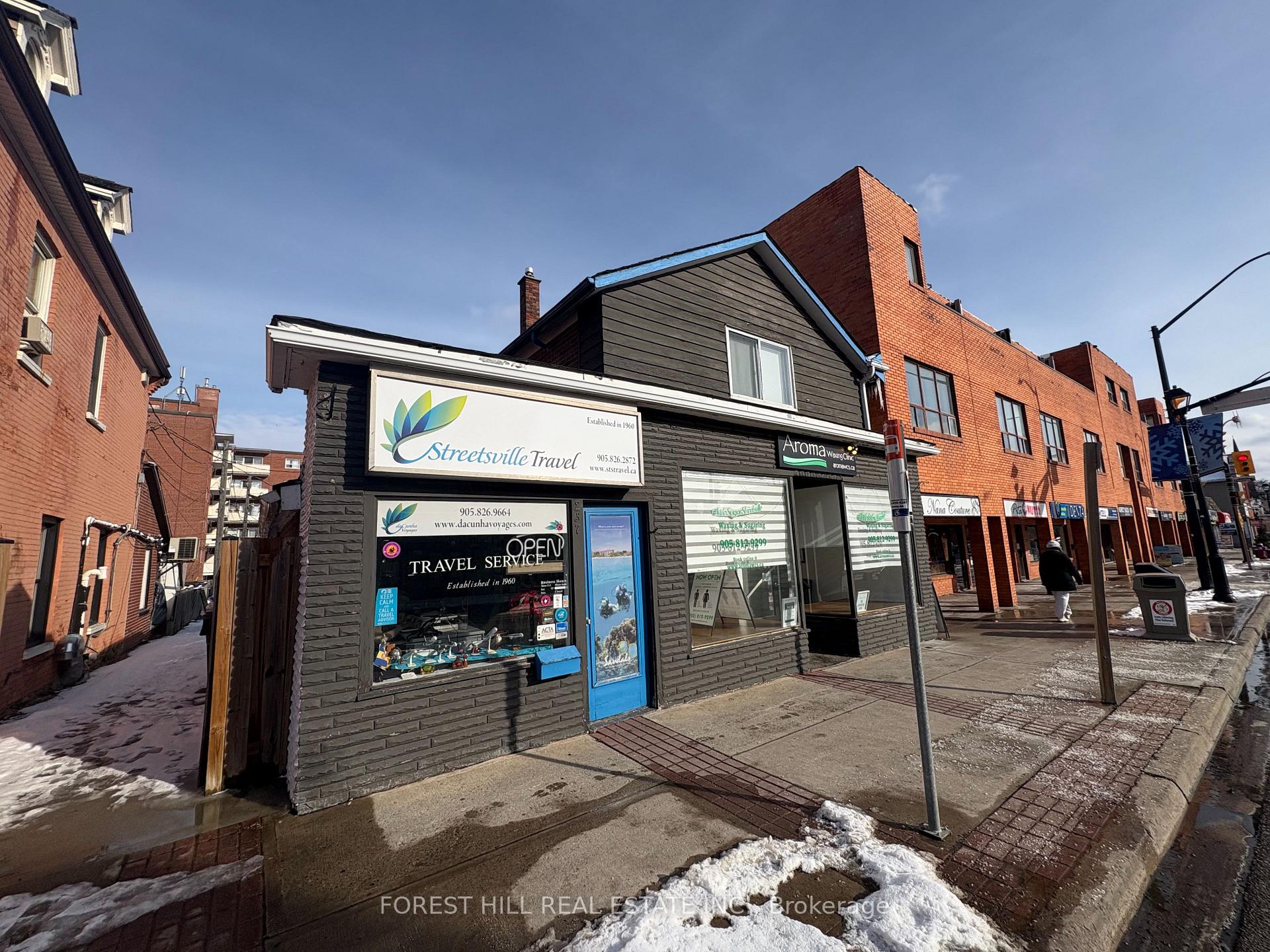 B - 239 Queen Street S, Mississauga, ON, exterior